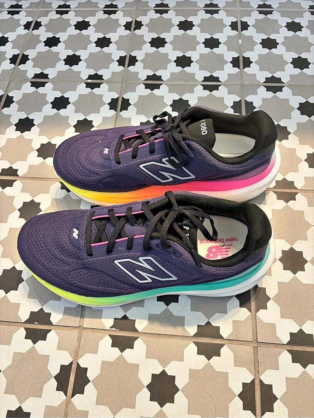 New Balance 1080 Athletic Shoes in Purple & Pink